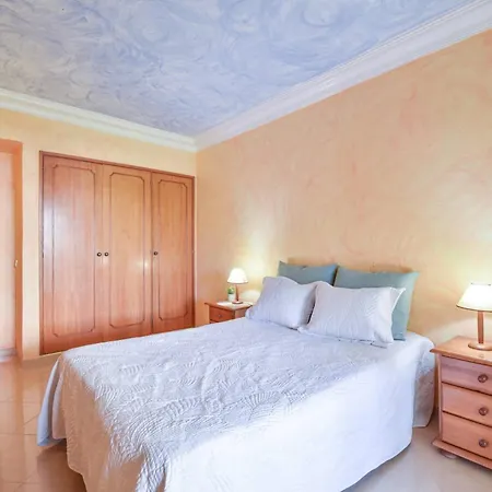 Vitoria 1 By Mtphomes