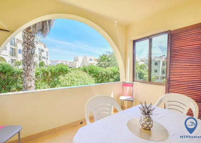 Vitoria 1 By Mtphomes * 알부페이라