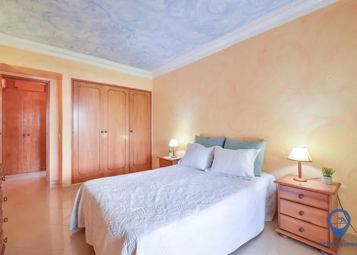 Vitoria 1 By Mtphomes